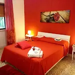 Charming House In * Melissano